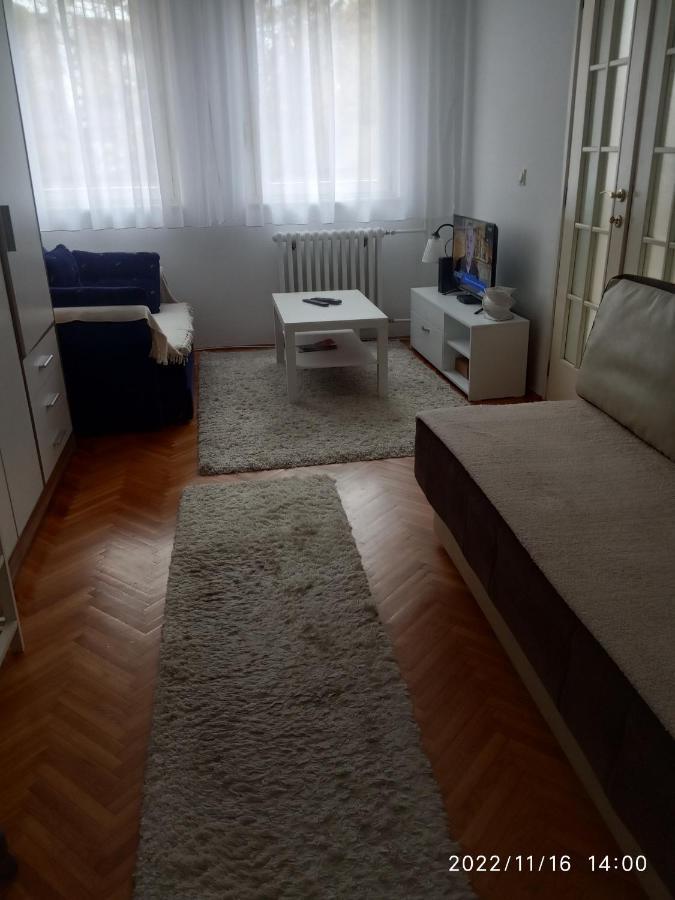 Mm2 Leilighet Novi Sad Eksteriør bilde