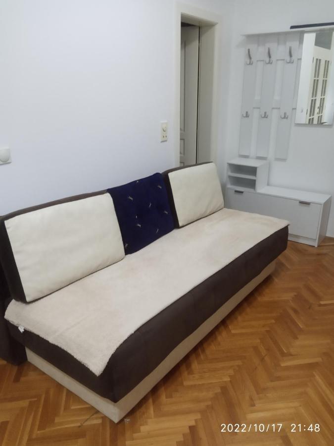 Mm2 Leilighet Novi Sad Eksteriør bilde