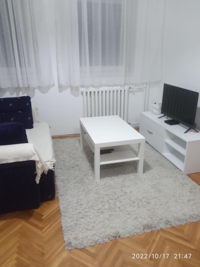 Mm2 Leilighet Novi Sad Eksteriør bilde