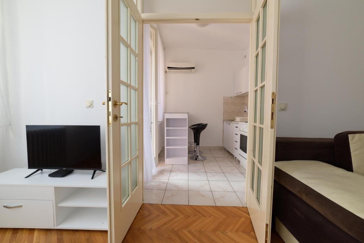 Mm2 Leilighet Novi Sad Eksteriør bilde